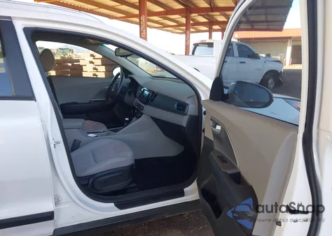 2019 Kia Niro Plug-In Hybrid Lx z USA, uszkodzony, nr VIN KNDCM3LD7K5299395